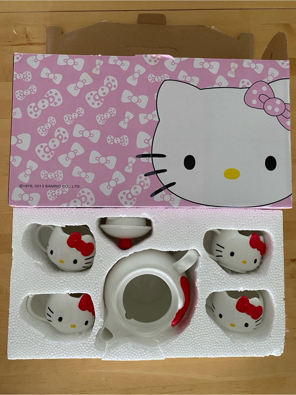 Vintage Rare Hello Kitty Ceramic Tea Set - Sanrio